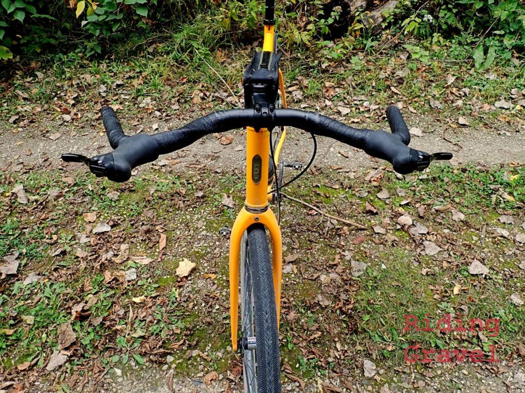 Front view showing the Winston Bar on a Twin Six Standard Rando v2