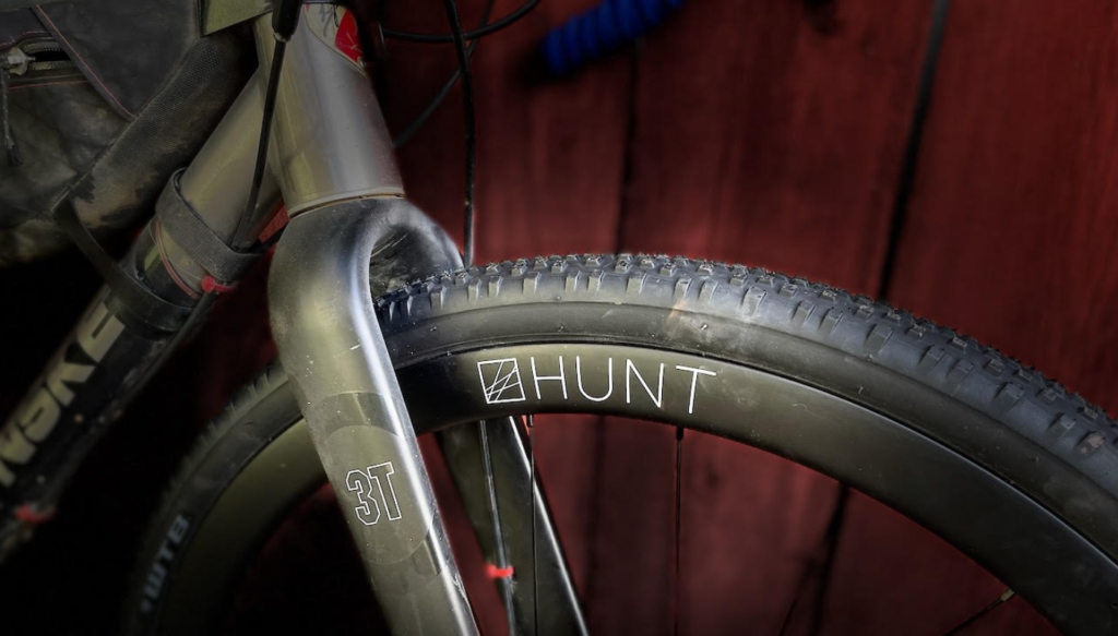 Close up of a Hunt 35 Carbon Gravel Disc X Wide wheel. 