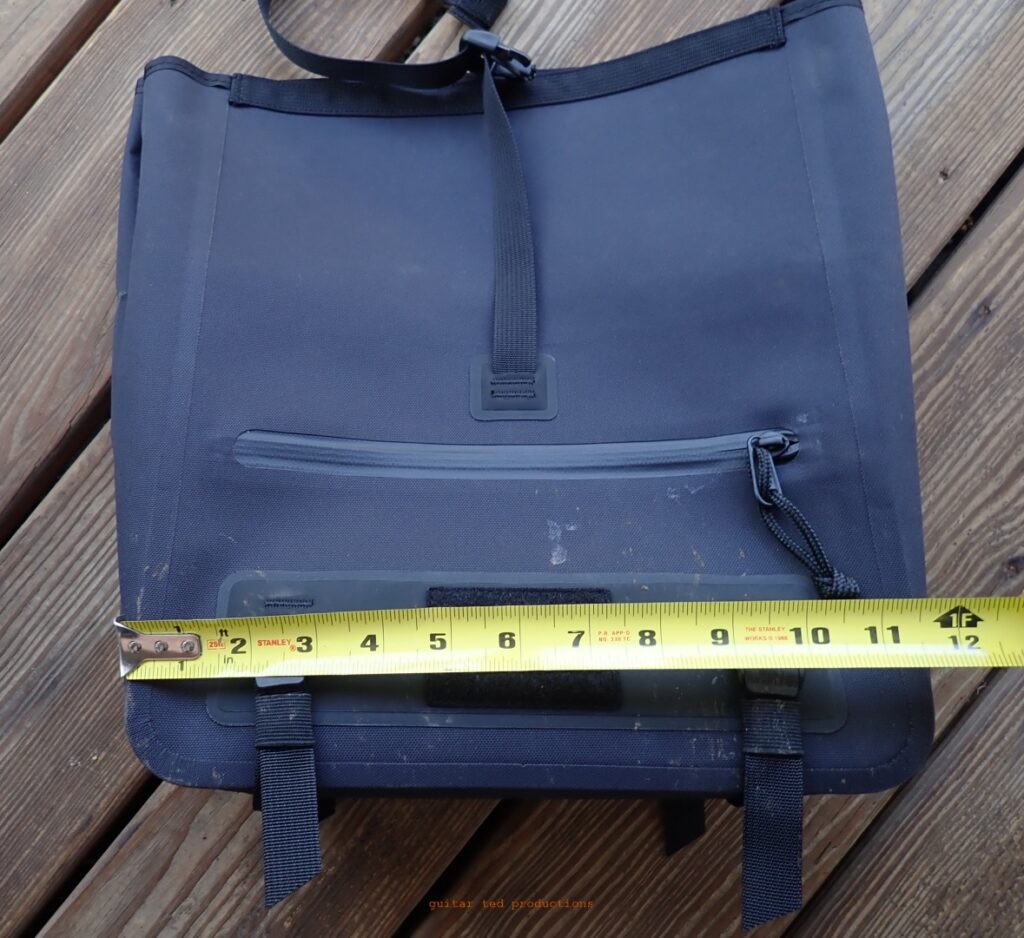 Tape measure across the width of the Juniper Trunk bag.